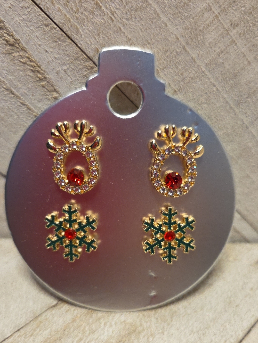 NWT 2 Pairs Reindeer And Snowflake Faux Diamond Christmas Earrings